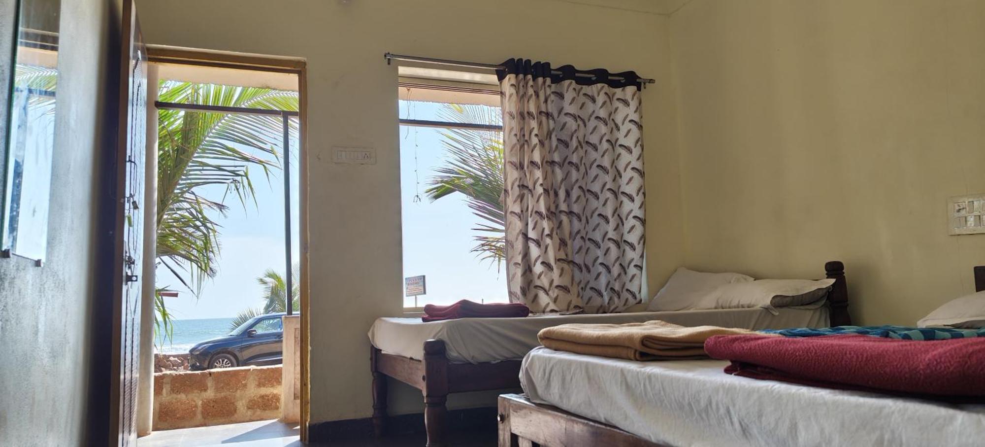 Gokarna Govekar Sea Facing Rooms Экстерьер фото
